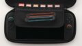 搶先看！Nintendo Switch 2 紅色遊戲卡匣與官方攜行包亮相