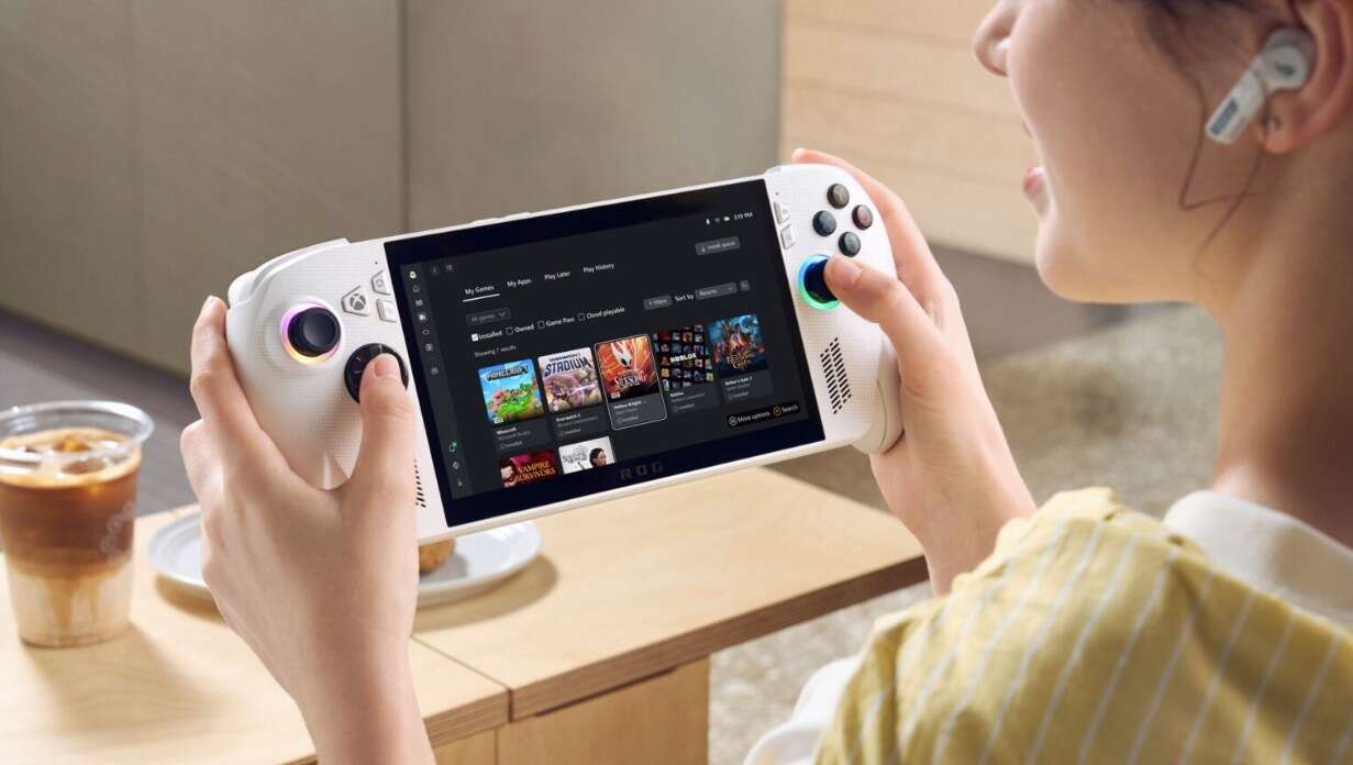 微軟 Xbox 品牌掌機 ROG Ally 不只能玩 Xbox PC 遊戲，連 PlayStation 大作也能跑！